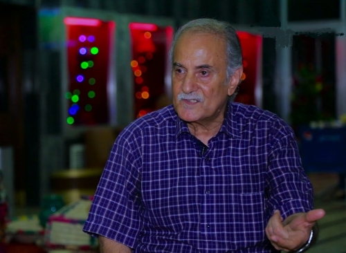 نقيب الفنانين : لا صحة لانباء وفاة الفنان "مناف طالب" وهو بحالة جيدة 