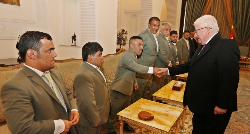معصوم يؤكد أهمية تحقيق المزيد من الانجازات في المحافل الرياضية الدولية 
